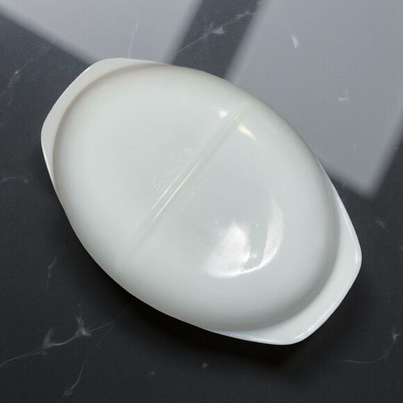 Vintage Pyrex Oval Divided Casserole Dish #1063 1 1/2 Quart Milk White - Picture 5 of 5